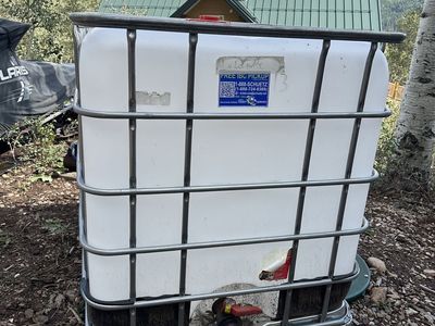 IBC Tote Tank 275 Gallon Water Storage Container with Metal Cage