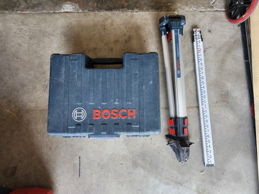 The Bosch GRL800 Rotary Laser Kit