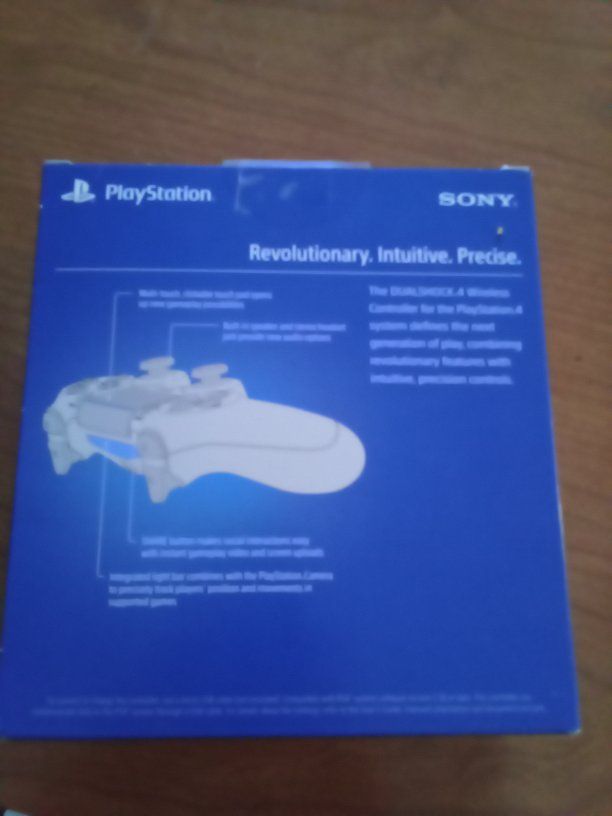 Main image 4