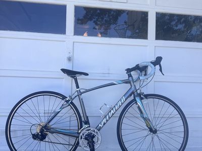 Specialized Dolce Sport Compact – Lightweight Aluminum Road Bike