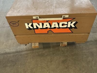 Knaack Jobmaster Heavy Duty Steel Jobsite Storage Chest Box