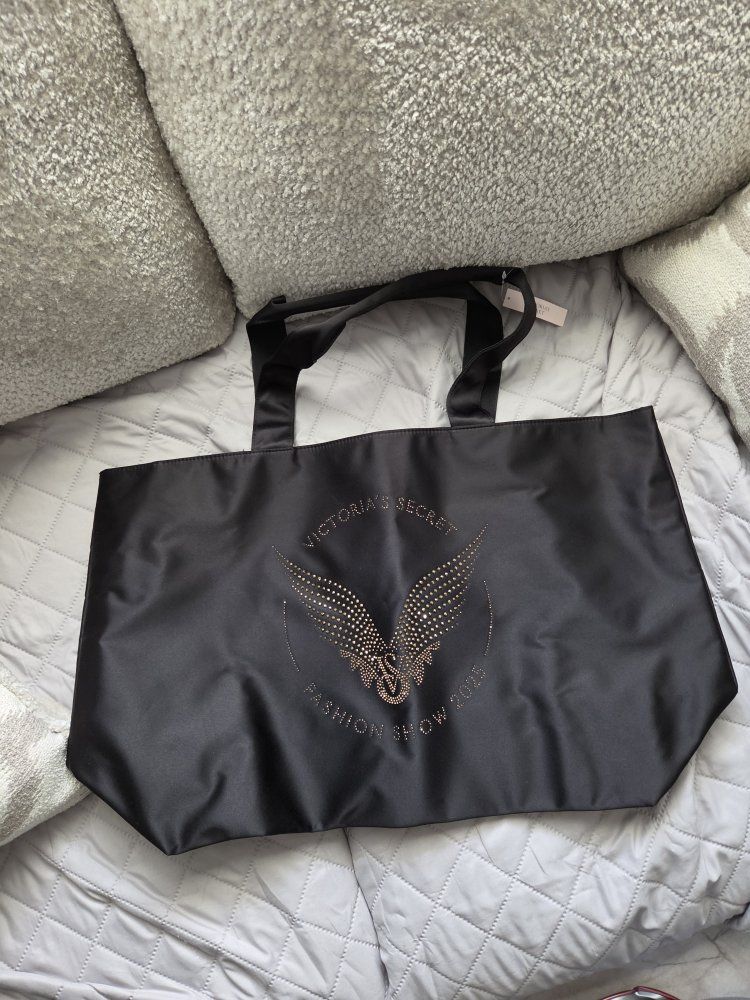 Victorias Secret and Pink Bags