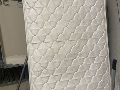 Twins mattress