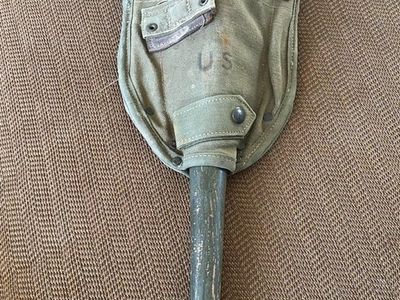 US AMES 1965 Vintage Army Military Folding Shovel / E-Tool