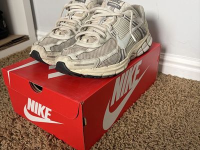 Nike Zoom Vomero size 12