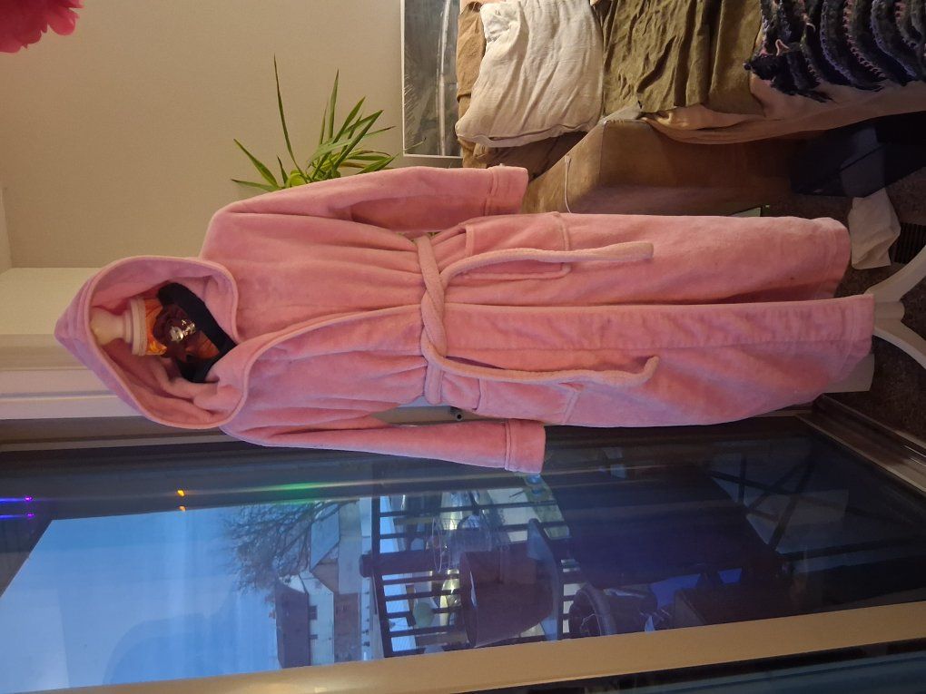 Lg Pink  bath robe