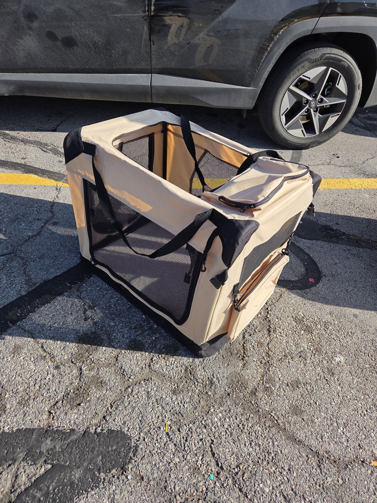 Foldable animal play pen