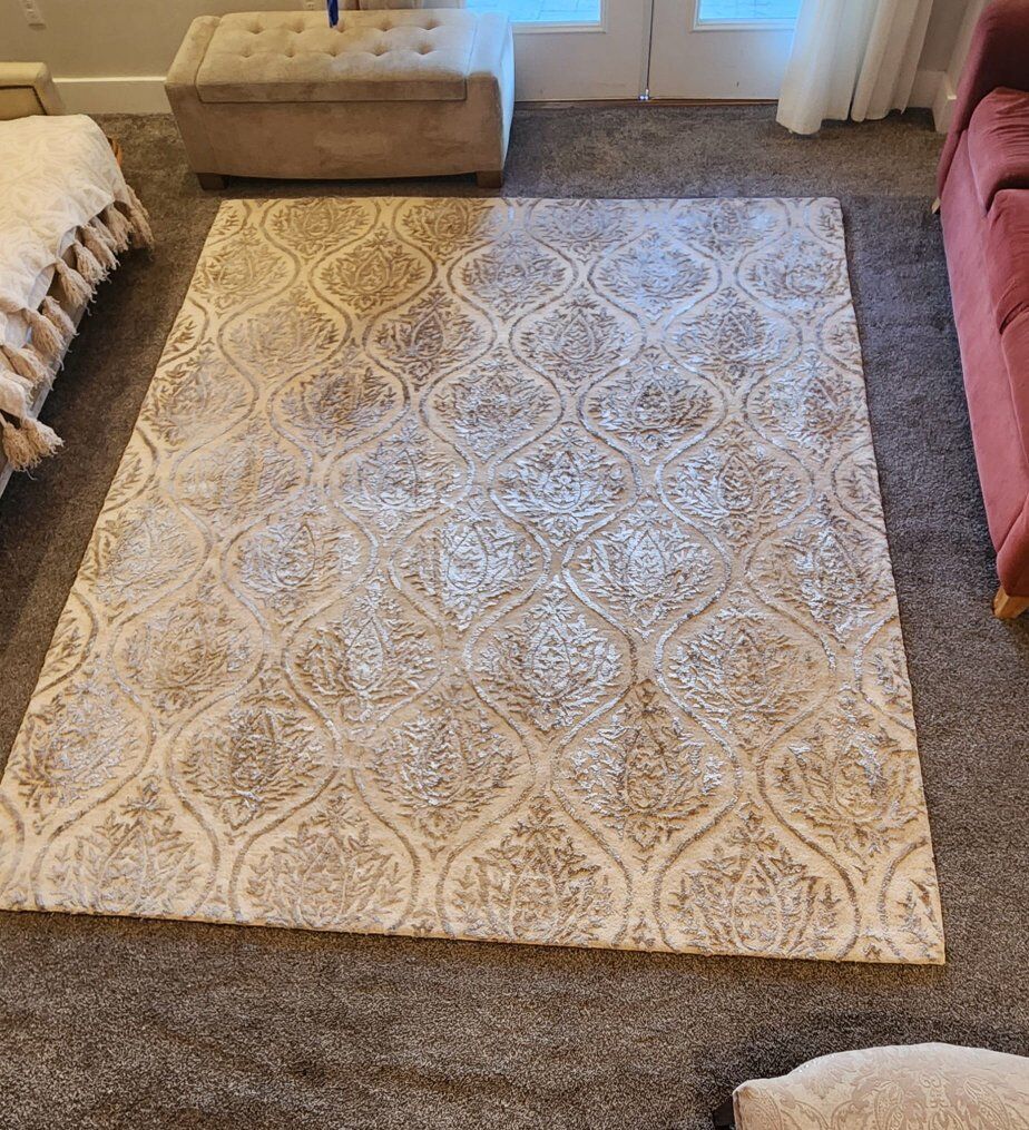 8x10 Light Beige/Cream Area Rug