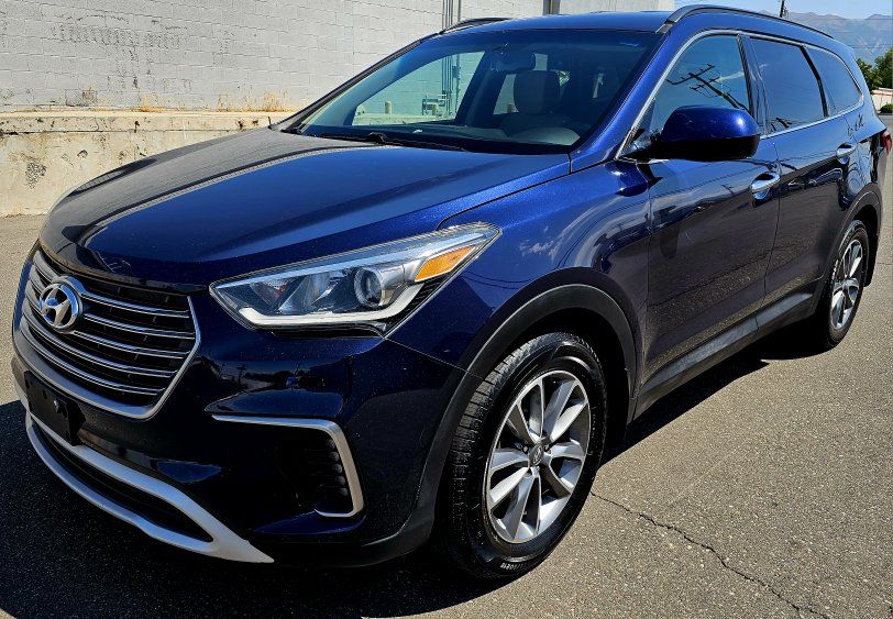 2018 Hyundai Santa Fe SE