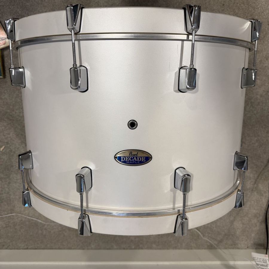 Pearl Decade Maple 24x14 Bass Drum in White Satin Pearl - Used