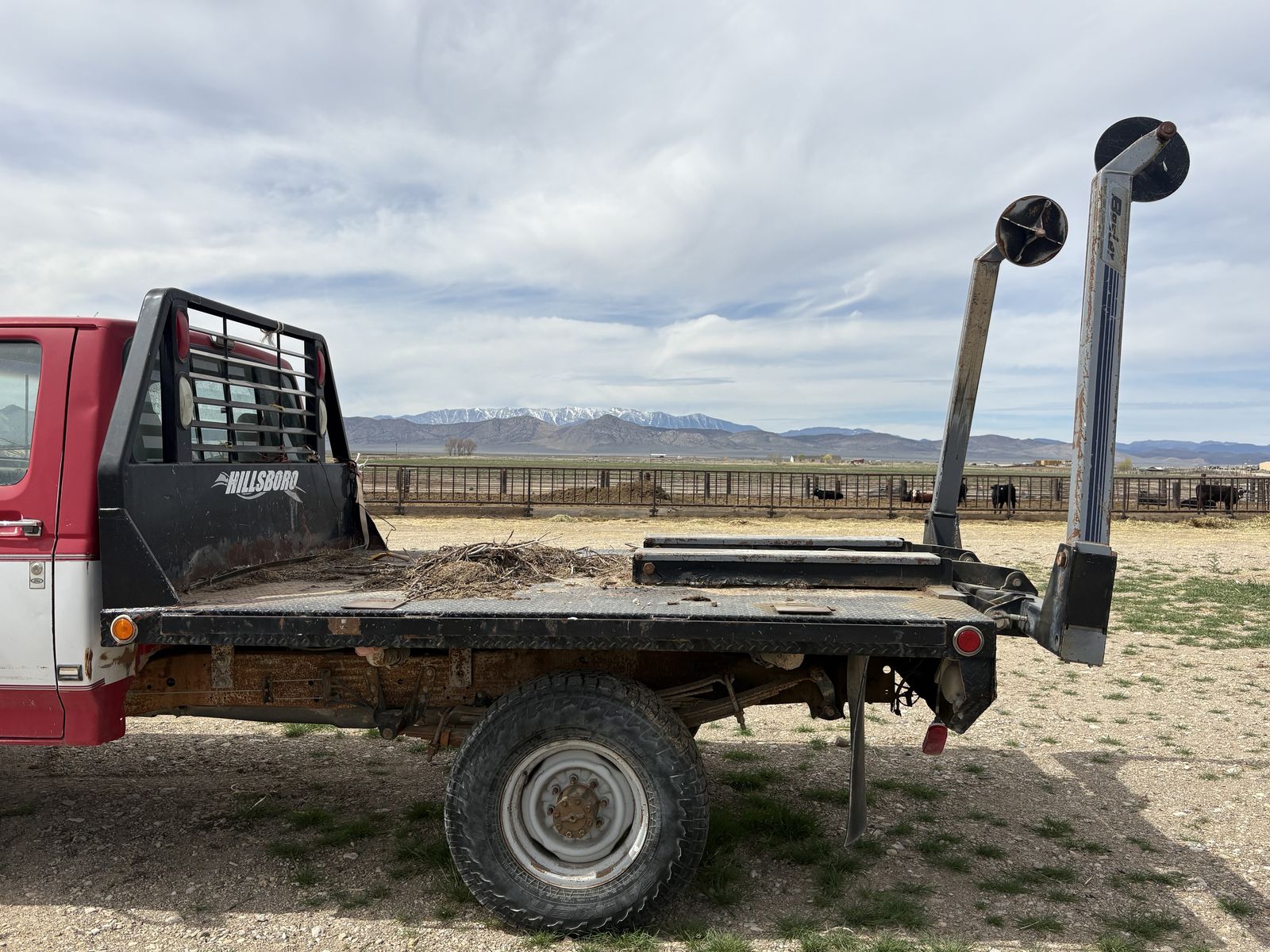 Plow     Feeder.   Rake