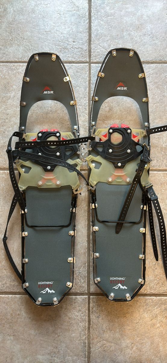 MSR Lightning Ascent Showshowes   30"