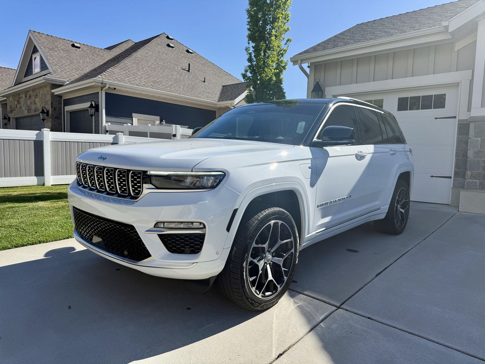 2022 Jeep Grand Cherokee Summit Reserve 4xe