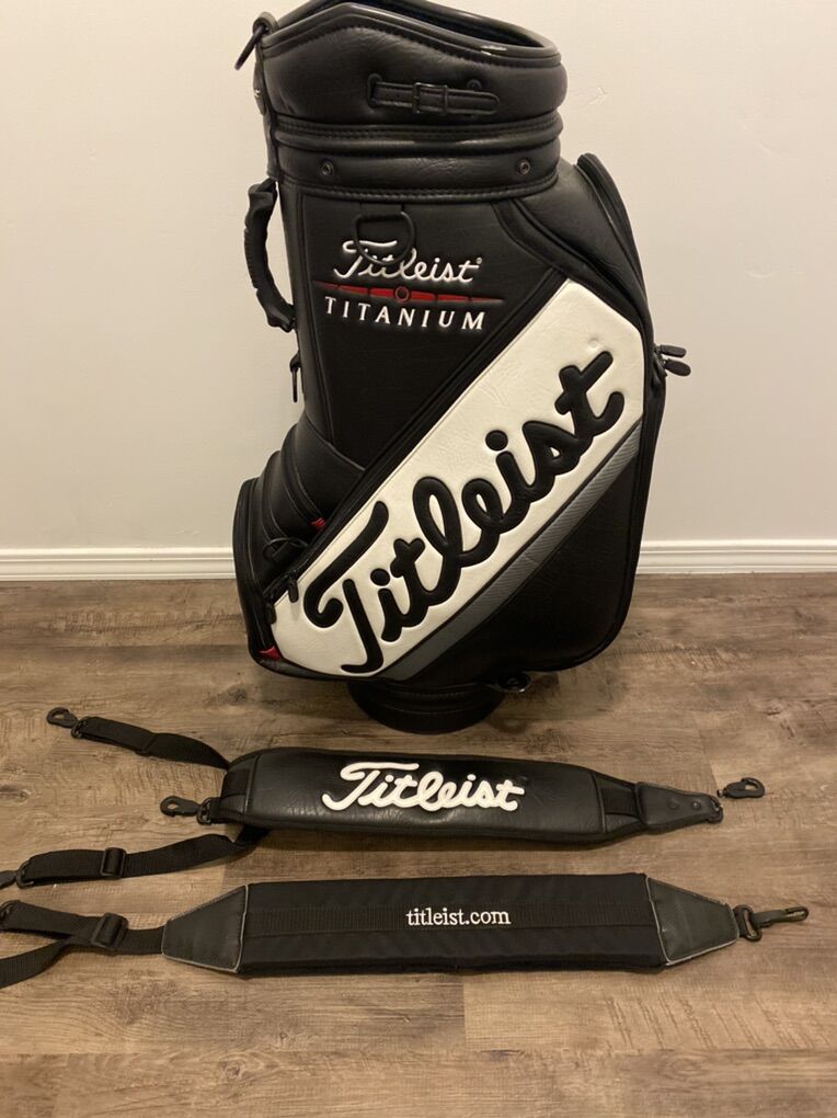 Super RARE Titleist Tour Staff Bag!!