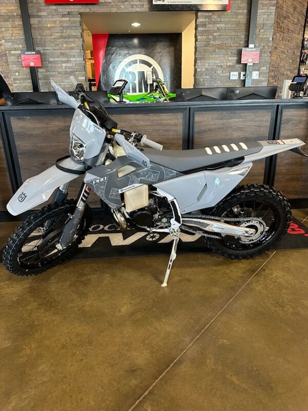 2026 Husqvarna Motorcycles TE 300 Pro