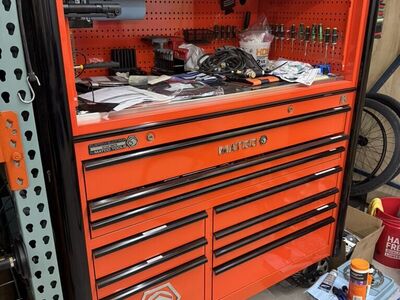 MATCO double bay 6S series toolbox with hutch