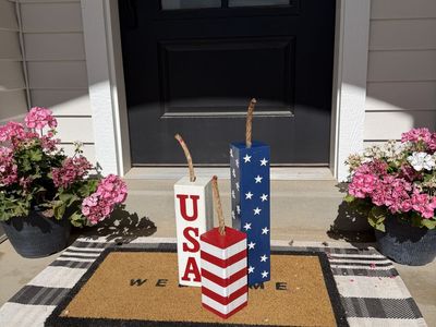 Indoor/Outdoor Handmade Patriotic Wood Block Set 12" 10" 6" USA Flag Decor