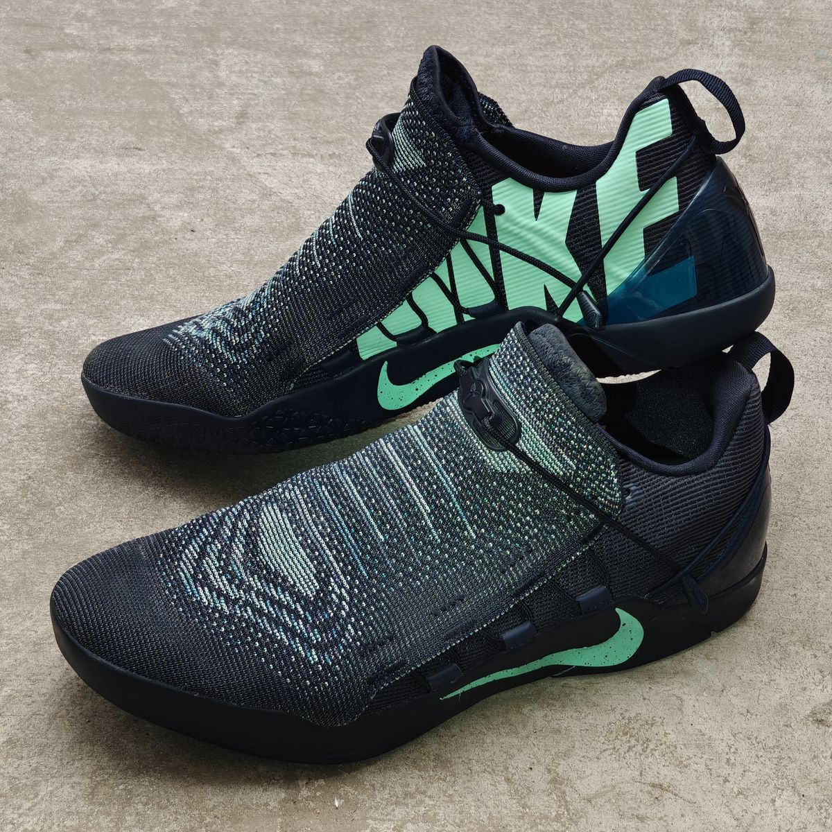 Nike Kobe A.D. NXT Mambacurial Size 12 Navy/igloo