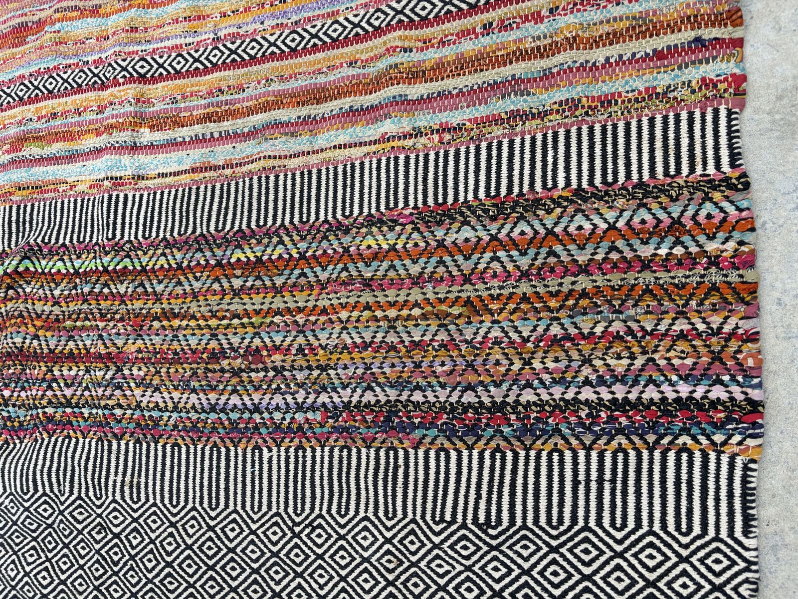 Main image 7