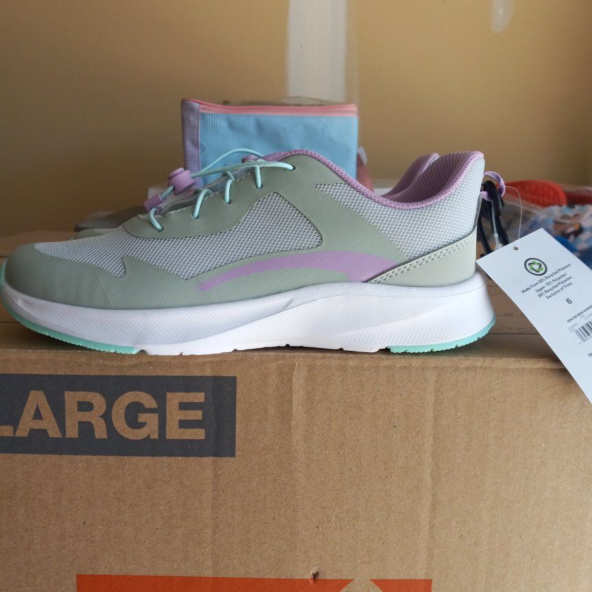 woman shoes