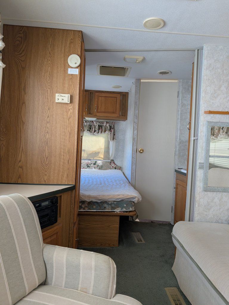 Main image 2