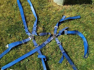 Pair of Blue 5-Point Racing Harnesses with Quick Release Buckle