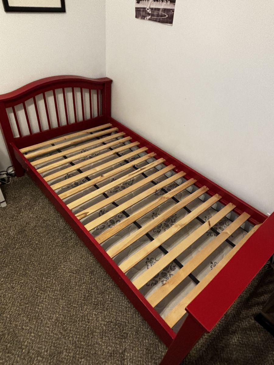 Pottery Barn Twin Bed