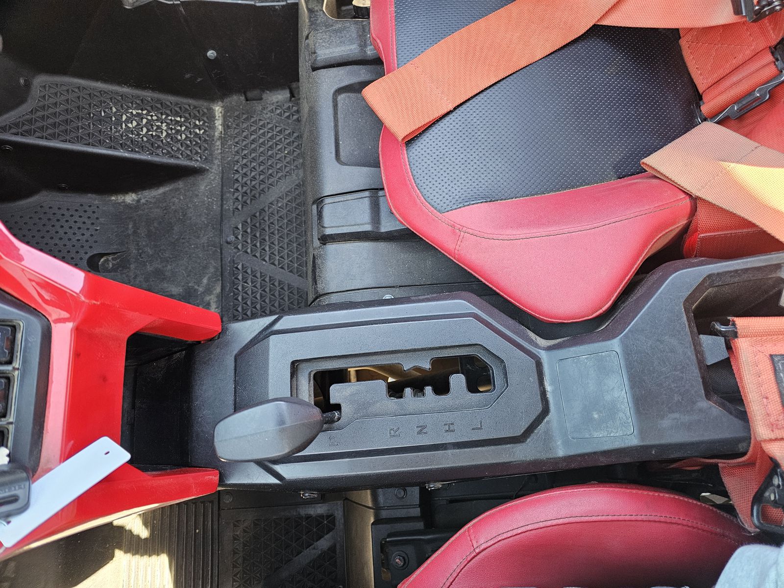 Main image 32
