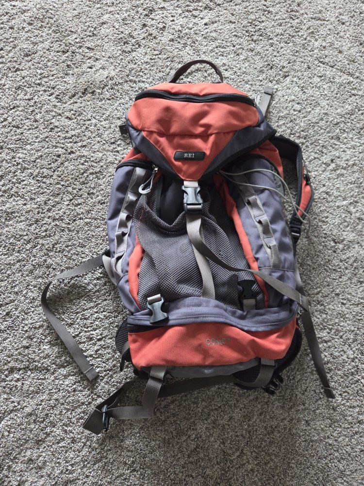 REI Co-op Comet Backpack - Orange & Gray Kids Pack