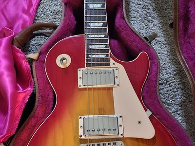 Gibson Les Paul Standard + 2001 Excellent Condition