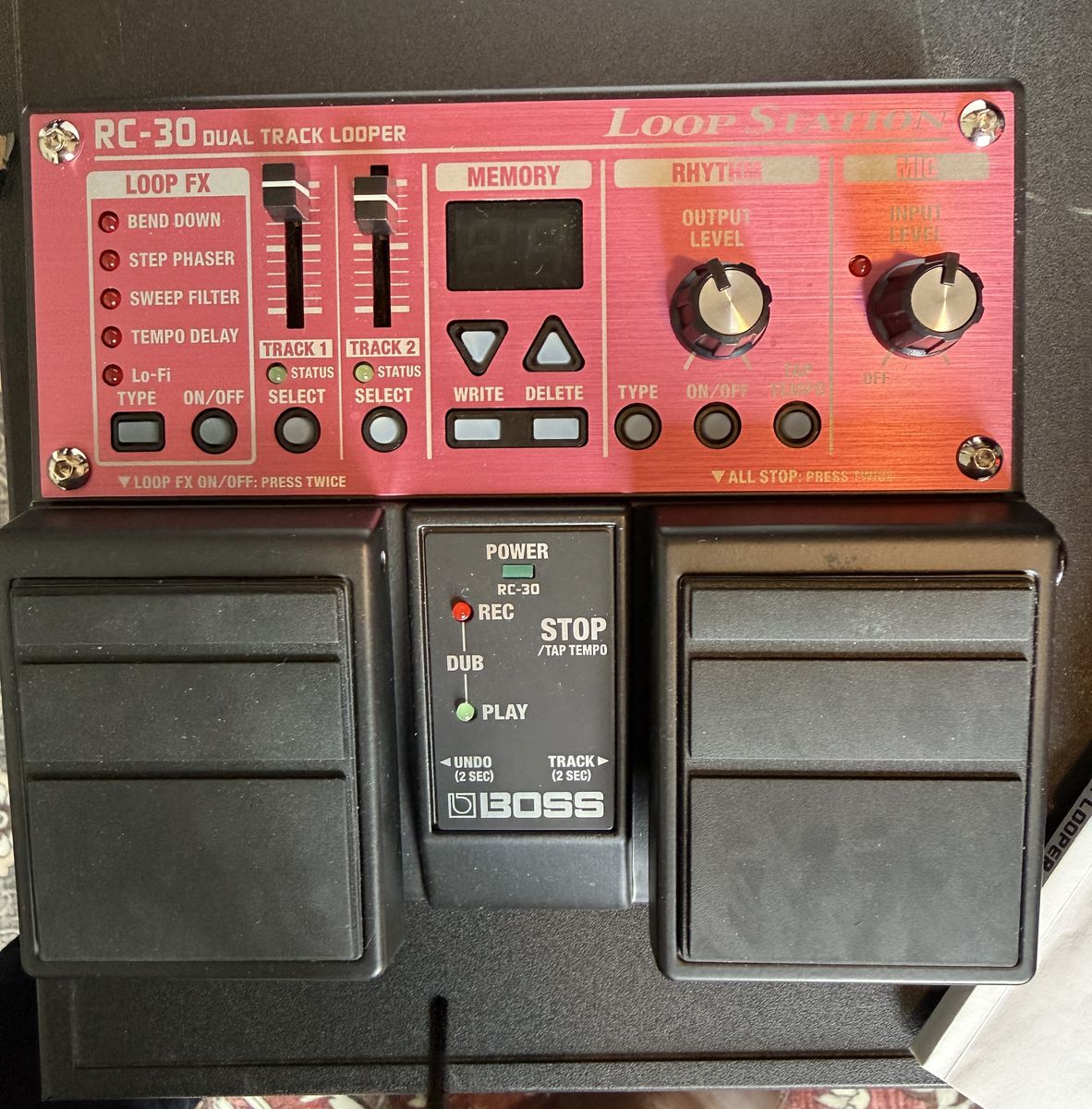 Main image 4