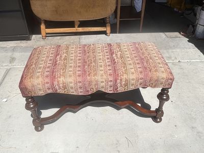 Vintage Upholstered Ottoman Bench with Carved Wood Legs