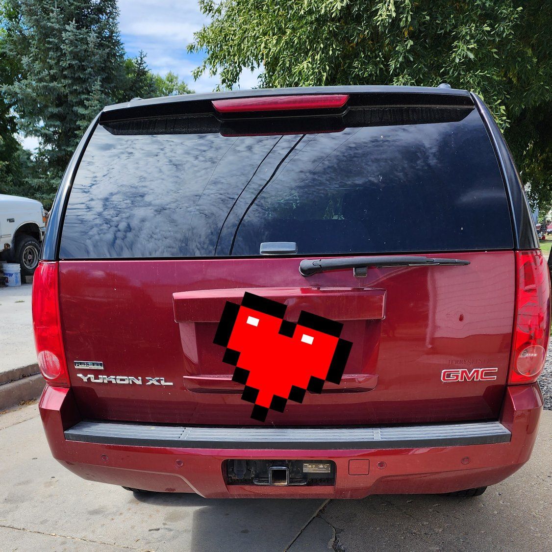 2011 GMC Yukon XL SLT 1500