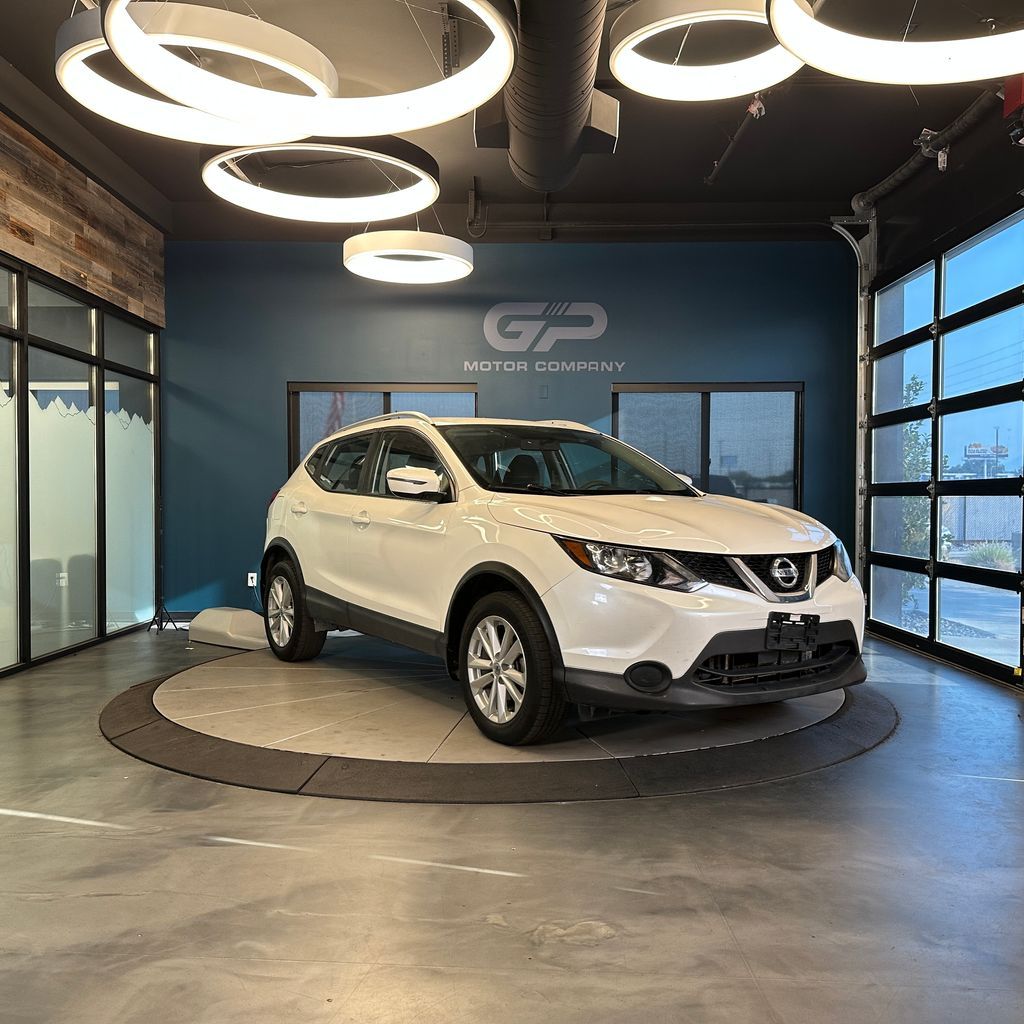 2017 Nissan Rogue Sport SV