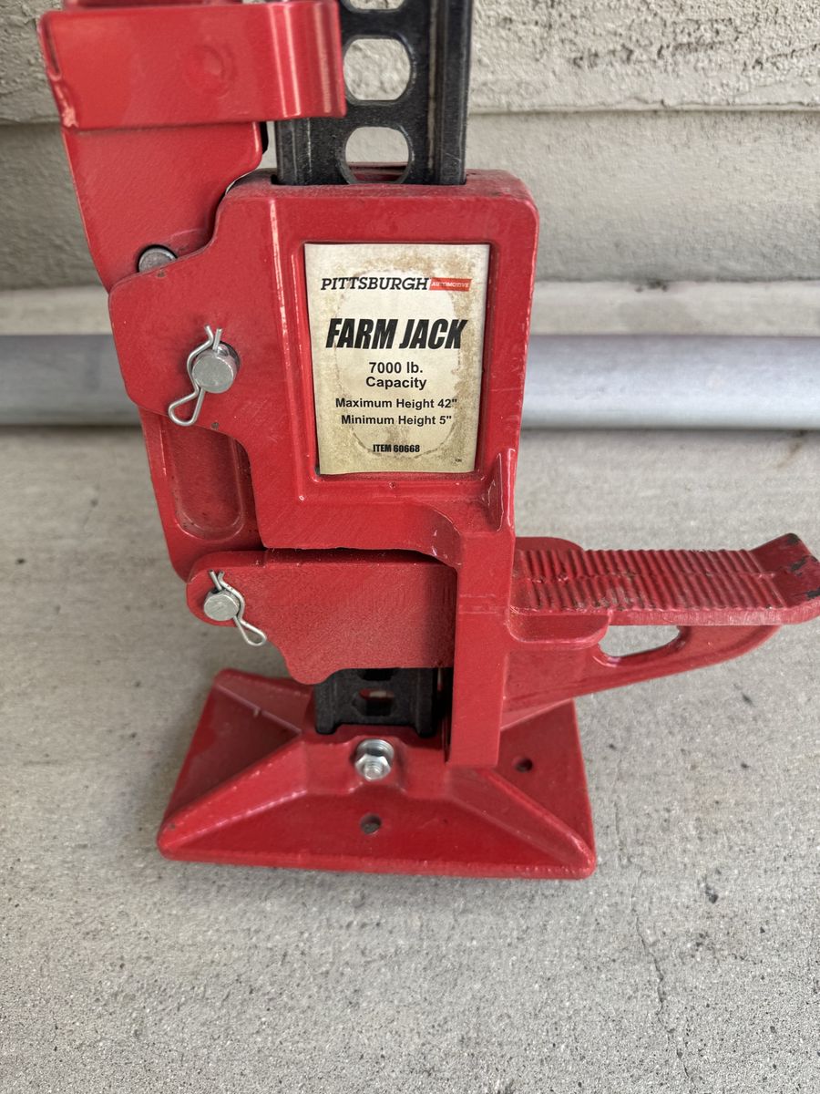 Pittsburgh Farm Jack 7000lb Capacity, 42" Max Height - Red High-Lift Utility Jack