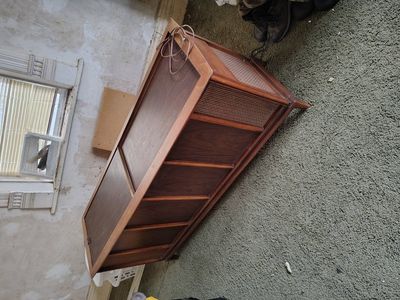 magnavox record player