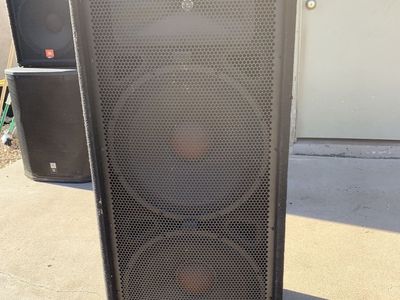 JBL JRX100 Series Dual 15-Inch Passive Loudspeaker