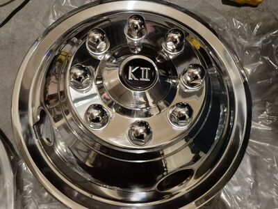 16 inch e350 snap on hub caps