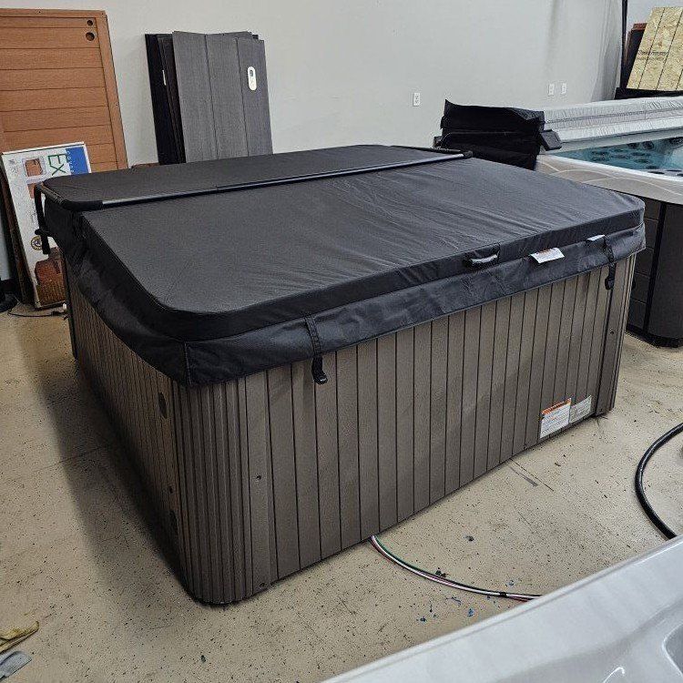 2013 Master Spa Legacy Whirlpool