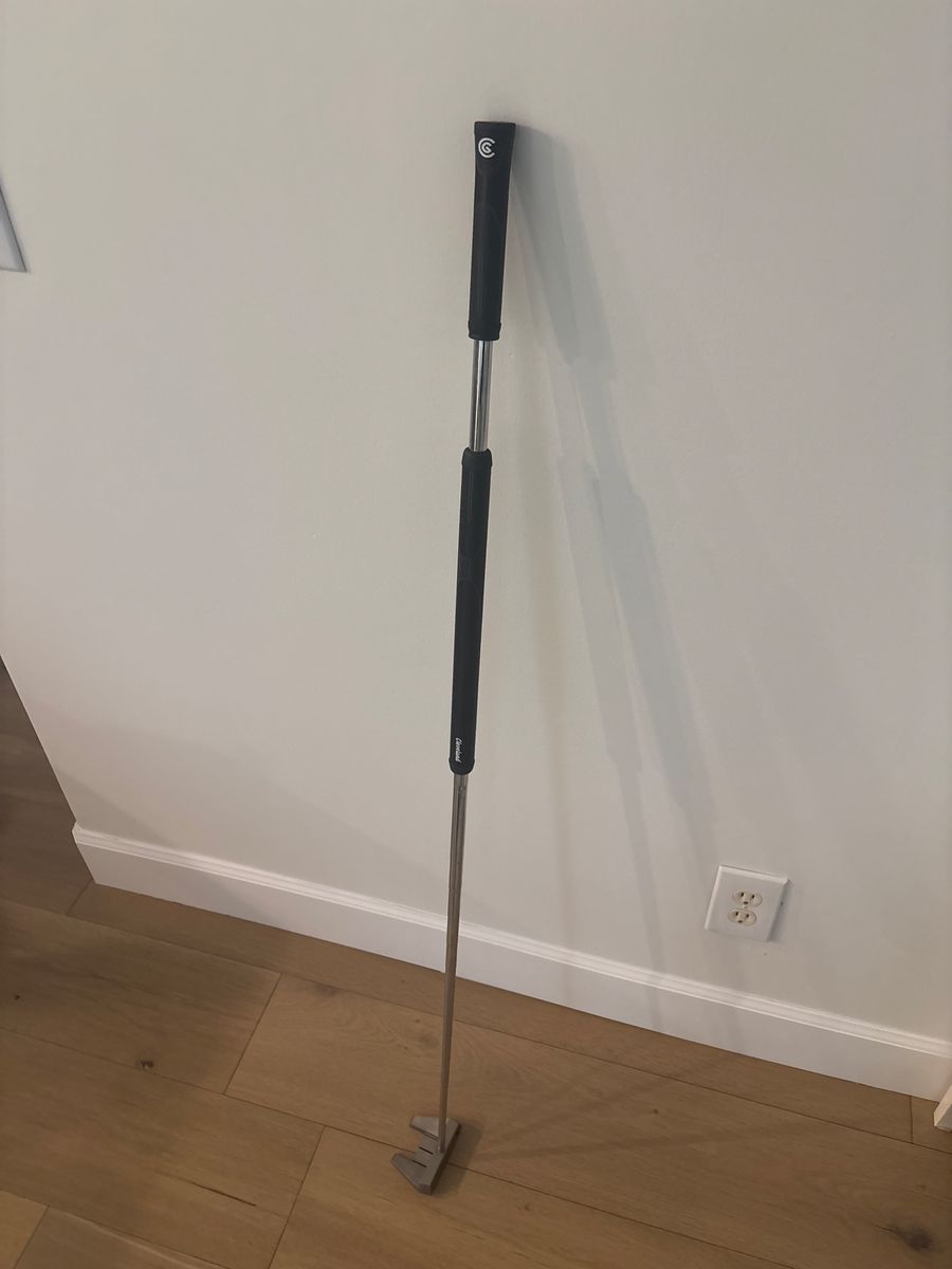 Cleveland Golf milled grind broomstick putter