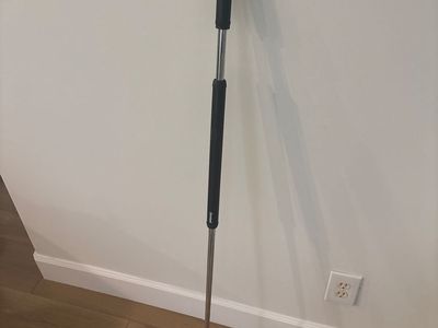 Cleveland Golf milled grind broomstick putter