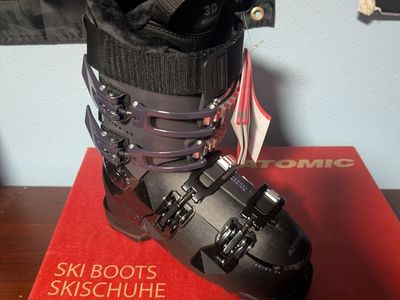 Atomic Women's Hawx Prime 95 W GW Ski Boots - New in Box