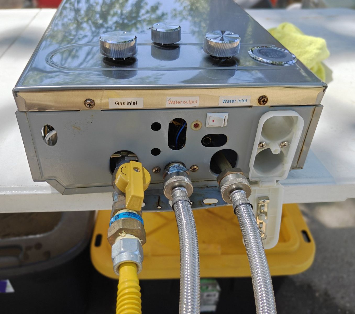 Ridgeyard Portable Propane Tankless Water Heater ISO 9001:2015 Certified, Outdoor Use