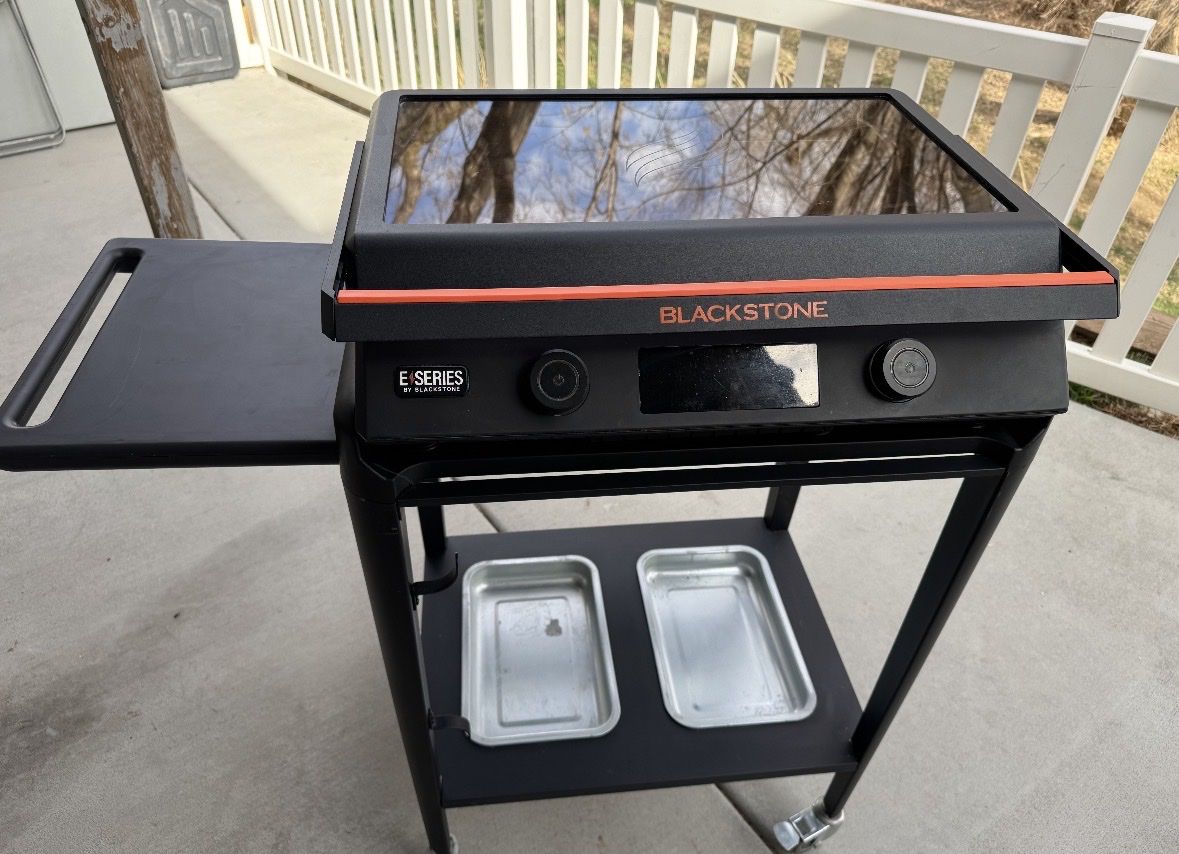 22" Electric Tabletop Griddle With Cart