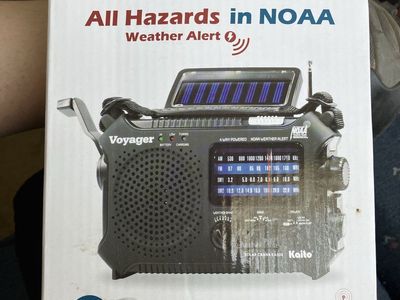 *New Kaito KA500 Voyager Emergency Radio - All Hazards NOAA Weather Alert, Solar/Crank Powered