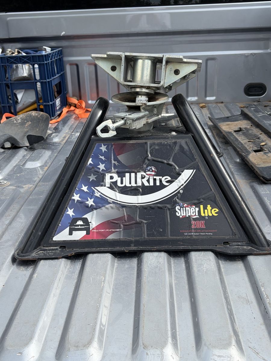 PullRite SuperLite 20K Single Point Fifth Wheel Hitch