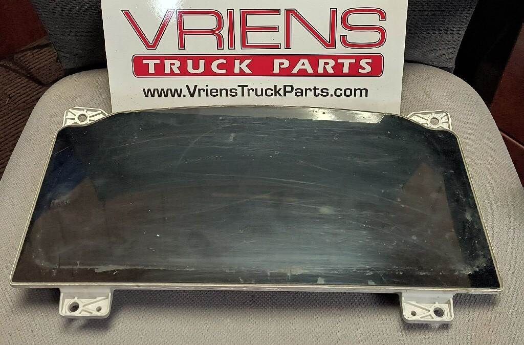 Peterbilt 389 Instrument Panel Cluster