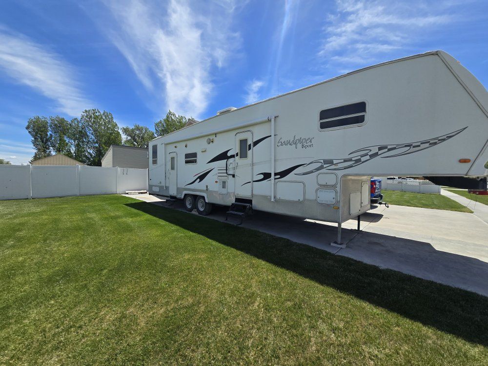 2005 Forest River Sandpiper Sport Toy Hauler