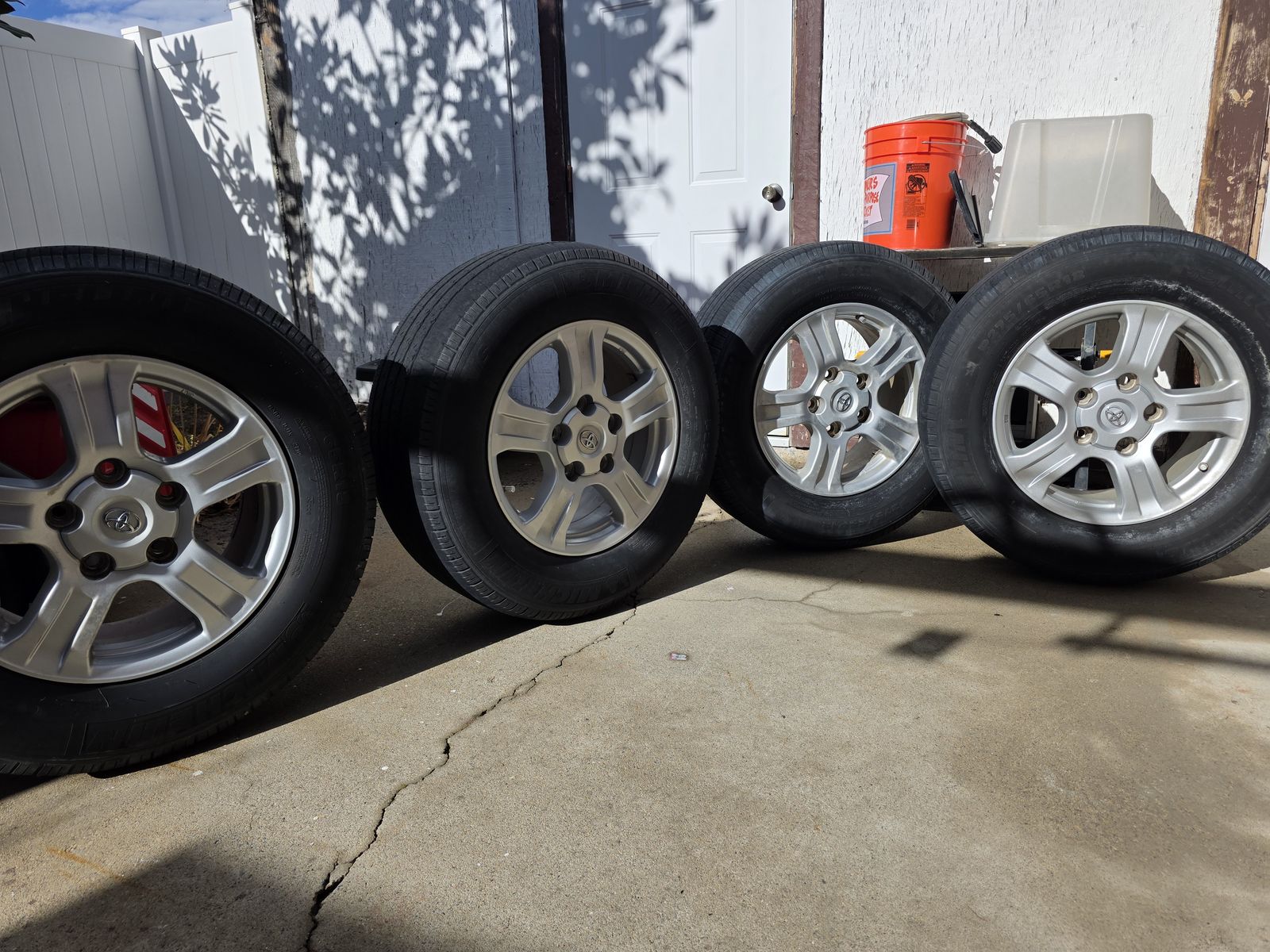 2008 Tundra wheels