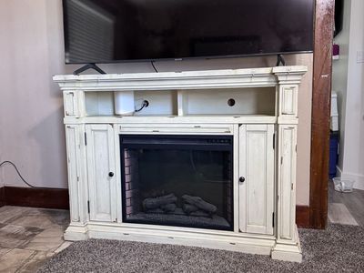 Electric fireplace